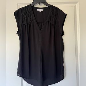 DR2 Black Classic Blouse!